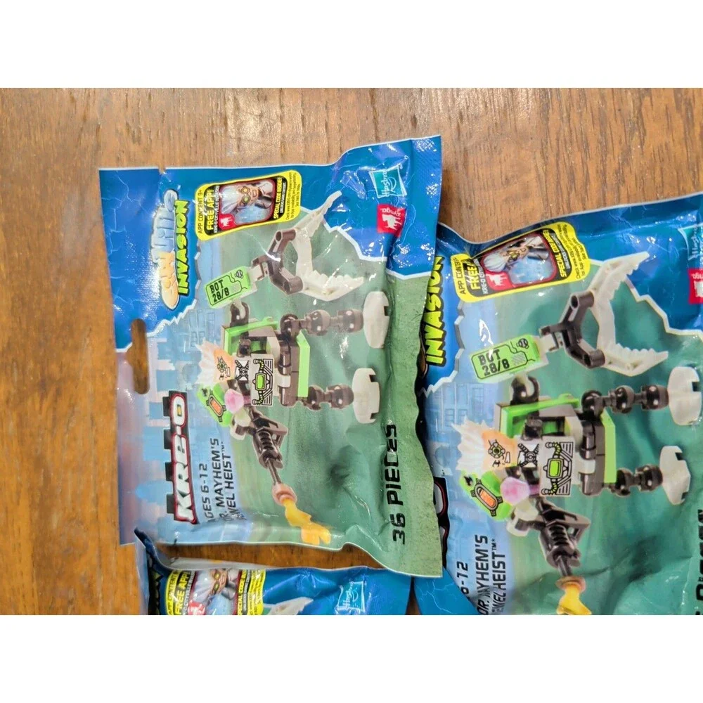 Hasbro Kre-O Cityville Invasion Dr. Mayhem’s Jewel Heist NIP 36 pcs. Set Of 3